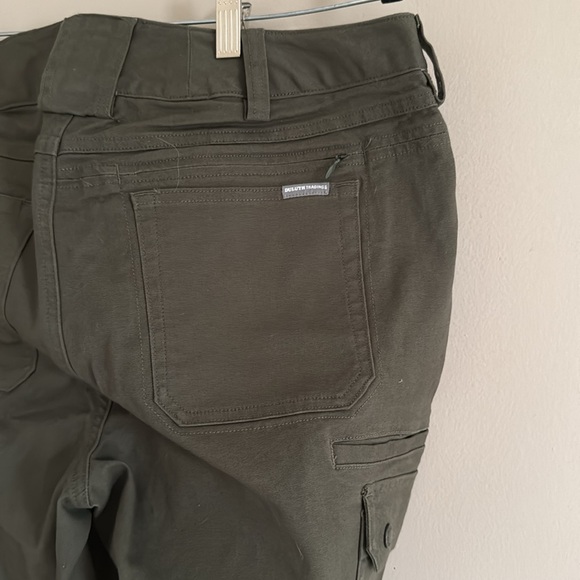 Duluth Trading Company canvas cargo pants never worn - decided to keep - Picture 6 of 9